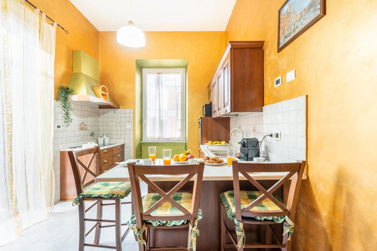 Hostly - Domus Happya - Dream In The Appia Antica Park Apartment *